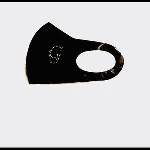 New Women Letter Diamonds Face Mask with
Rhinestone Letter G New in Package